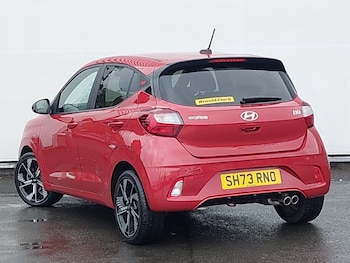 Used Hyundai i10 2023 for sale - 76145124: Photo 3