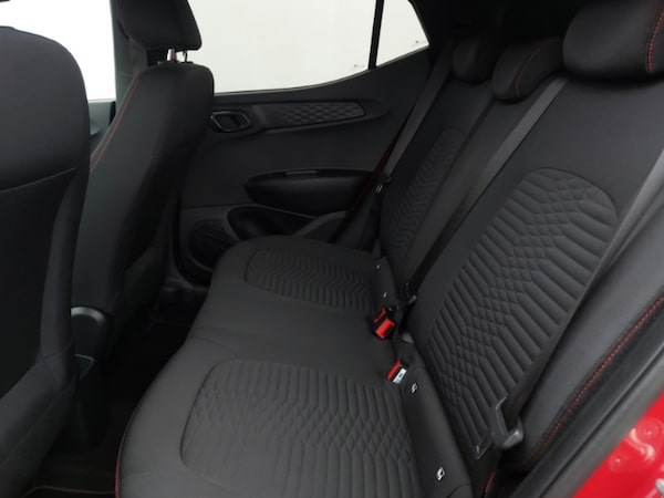 Used Hyundai i10 2023 for sale - 76145124: Photo 6
