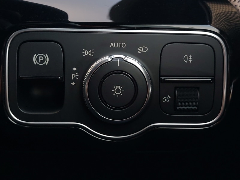 Used Mercedes-Benz A-Class 2019 for sale - 76963882: Photo 15