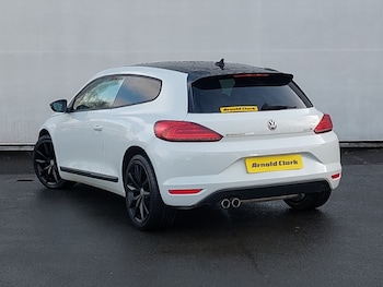 Used Volkswagen Scirocco 2017 for sale - 77623599: Photo