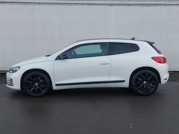 Used Volkswagen Scirocco 2017 for sale - 77623599: Photo