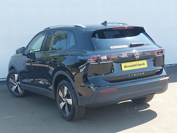 Used Volkswagen Tiguan 2025 for sale - 79157448: Photo