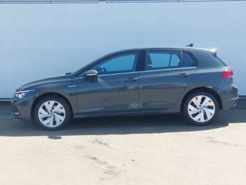 Used Volkswagen Golf 2024 for sale - 74919628: Photo