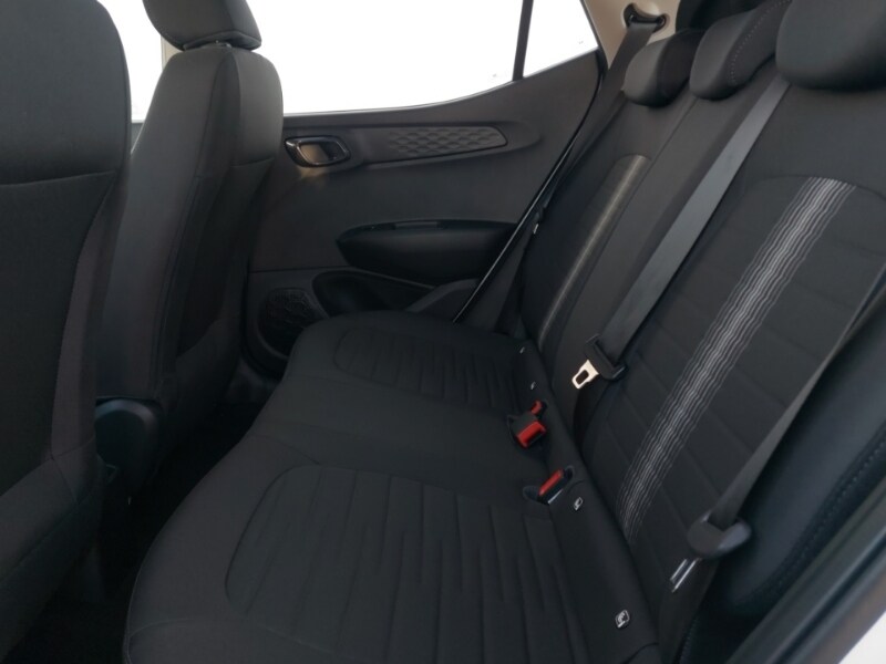 Used Hyundai i10 2021 for sale - 77832487: Photo 6