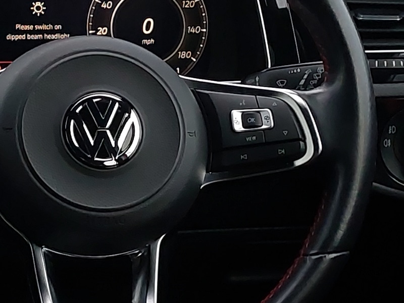 Used Volkswagen Golf 2018 for sale - 76947404: Photo 13