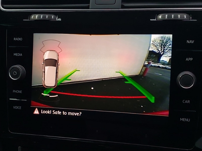 Used Volkswagen Golf 2018 for sale - 76947404: Photo 18