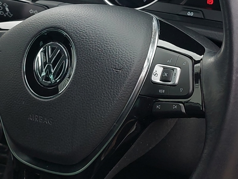 Used Volkswagen Golf 2019 for sale - 77922404: Photo 12