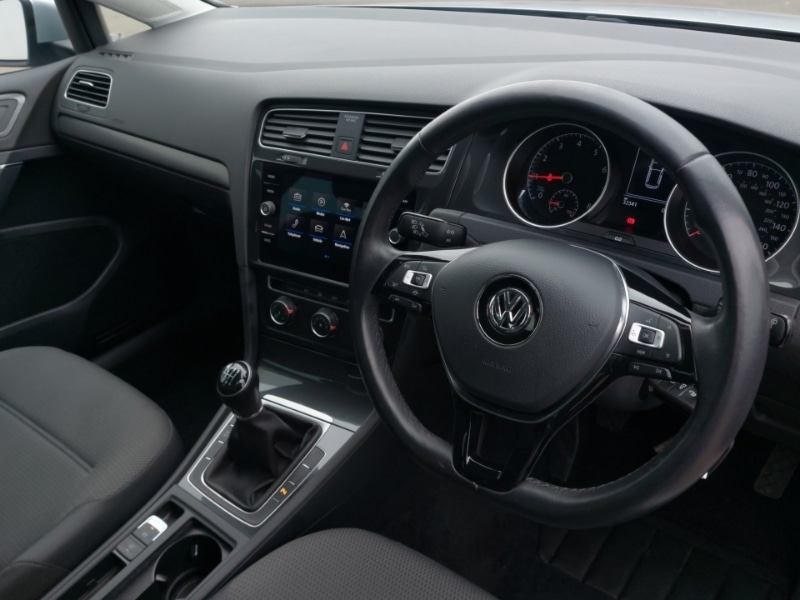 Used Volkswagen Golf 2019 for sale - 77922404: Photo 13