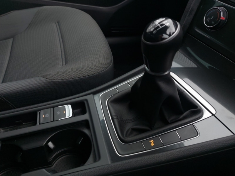 Used Volkswagen Golf 2019 for sale - 77922404: Photo 14