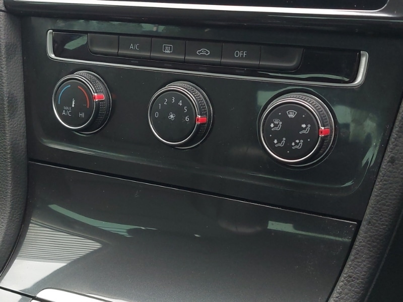 Used Volkswagen Golf 2019 for sale - 77922404: Photo 15