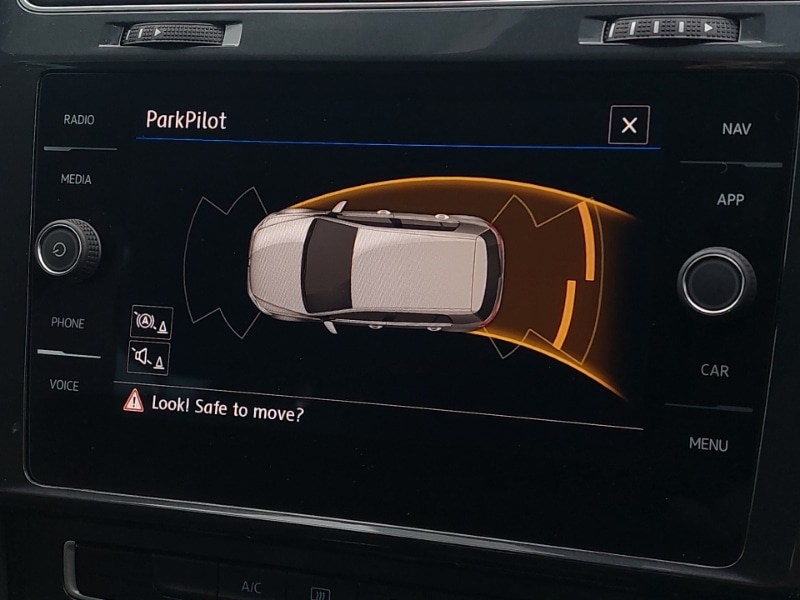 Used Volkswagen Golf 2019 for sale - 77922404: Photo 17