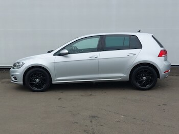 Used Volkswagen Golf 2019 for sale - 77922404: Photo