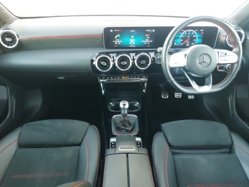 Used Mercedes-Benz A-Class 2019 for sale - 76643961: Photo 2