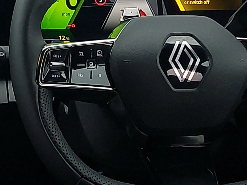 Used Renault Scenic E-Tech 2024 for sale - 76254745: Photo 10