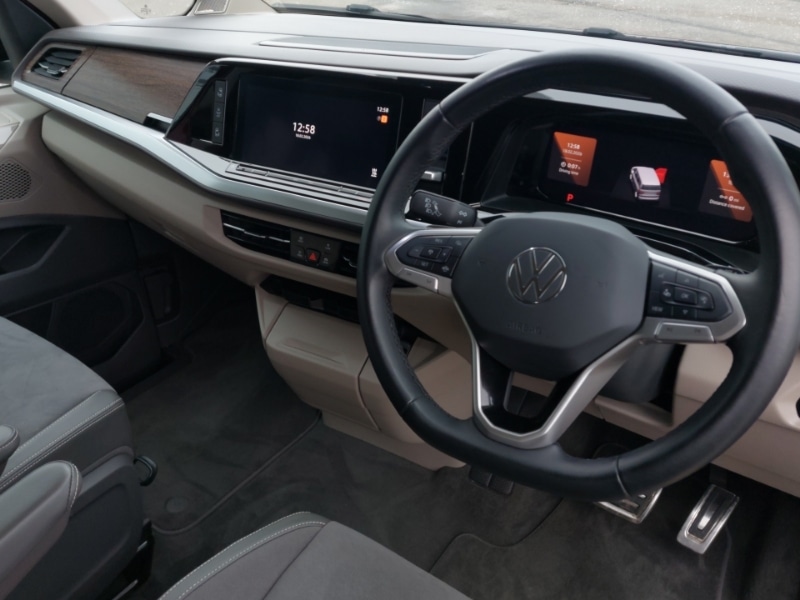 Used Volkswagen Multivan 2024 for sale - 77596064: Photo 14