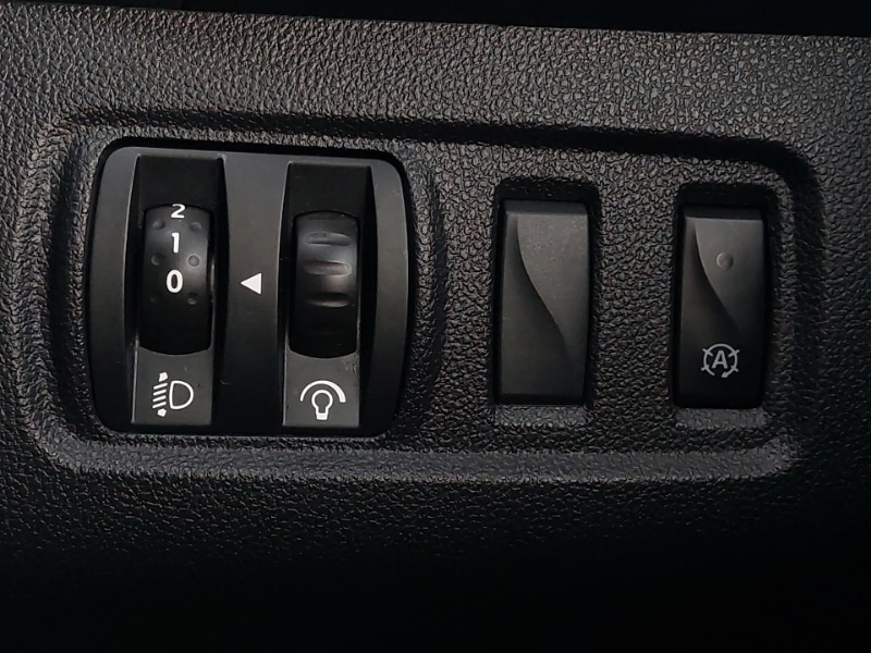 Used Renault Clio 2018 for sale - 77311857: Photo 17