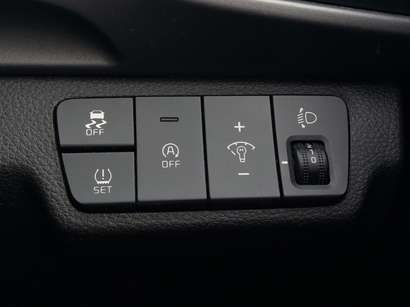 Used Kia Stonic 2021 for sale - 77874185: Photo 16