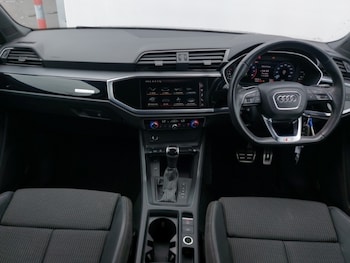 Used Audi Q3 2021 for sale - 78860941: Photo