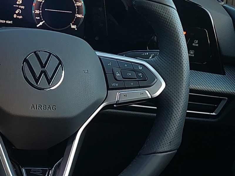 Used Volkswagen Golf 2025 for sale - 77841960: Photo 13