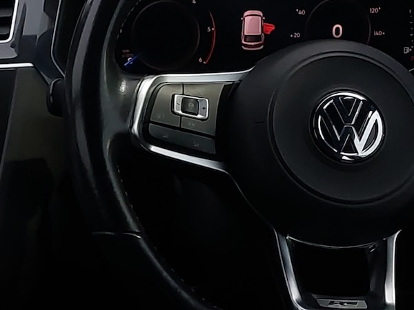 Used Volkswagen Tiguan 2019 for sale - 76254730: Photo 10