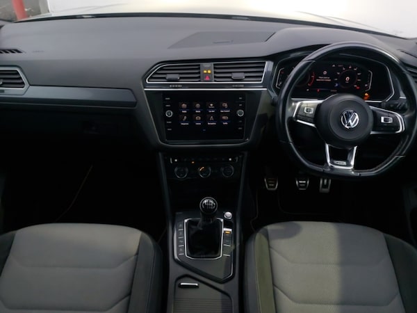 Used Volkswagen Tiguan 2019 for sale - 76254730: Photo 2