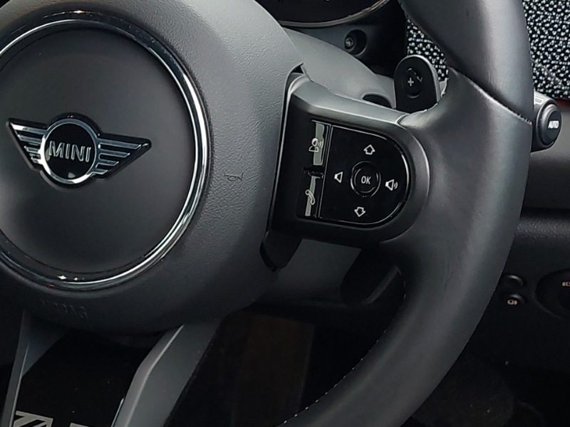 Used MINI Hatch 2023 for sale - 76893556: Photo 13