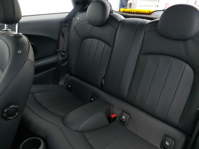 Used MINI Hatch 2023 for sale - 76893556: Photo 6