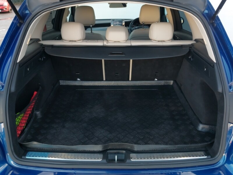 Used Mercedes-Benz GLC 2016 for sale - 76860692: Photo 8