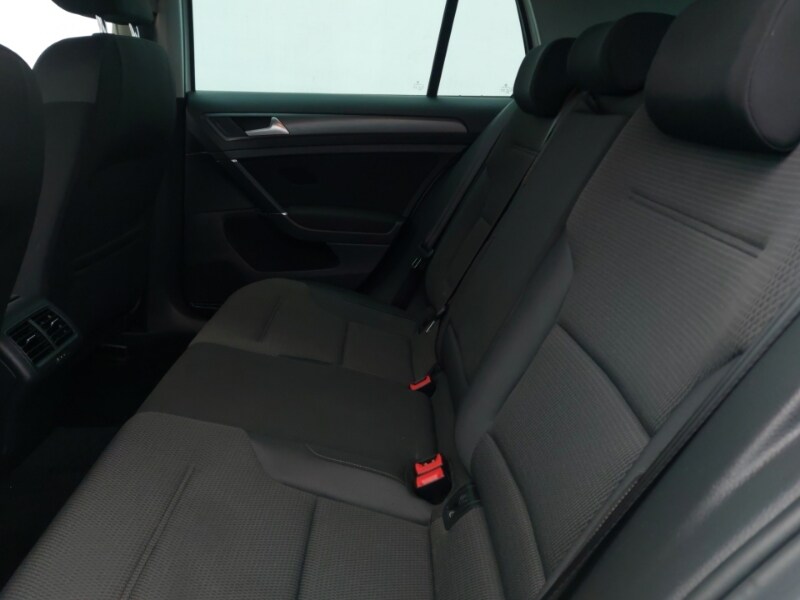 Used Volkswagen Golf 2019 for sale - 77544050: Photo 6
