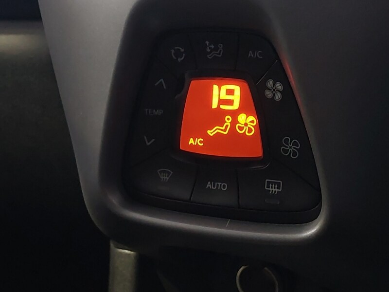 Used Toyota AYGO 2019 for sale - 77509055: Photo 16