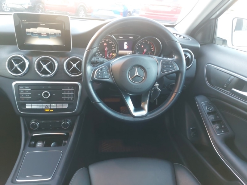 Used Mercedes-Benz GLA 2018 for sale - 76639205: Photo 13