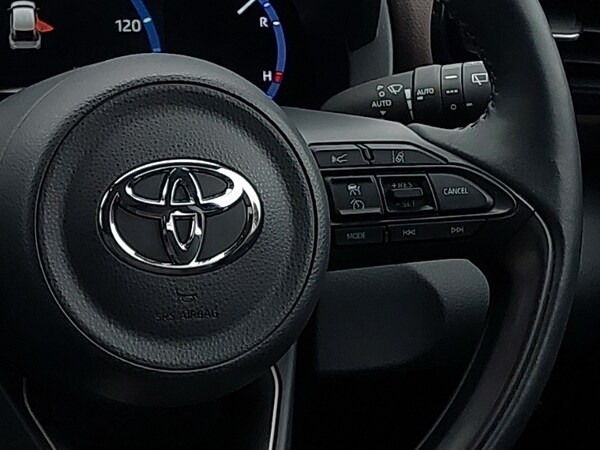 Used Toyota Yaris Cross 2023 for sale - 76213591: Photo 12