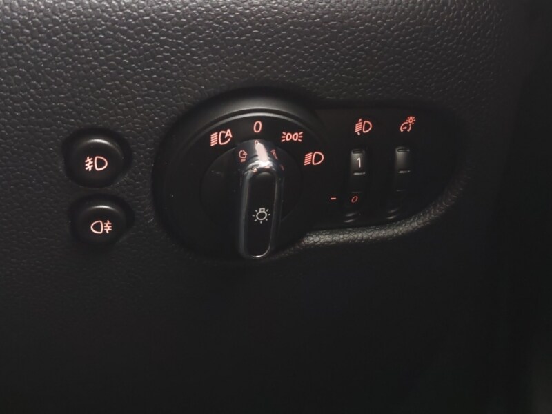 Used MINI Hatch 2019 for sale - 78178425: Photo 17