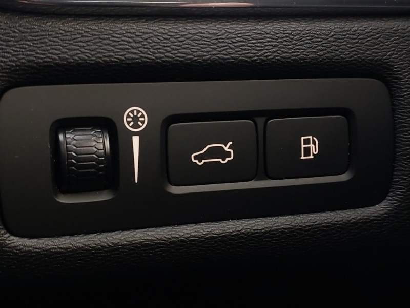 Used Volvo XC60 2021 for sale - 77004677: Photo 17