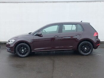 Used Volkswagen Golf 2017 for sale - 77466165: Photo