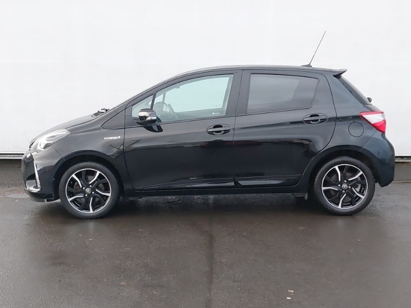 Used Toyota Yaris 2018 for sale - 77028454: Photo 4