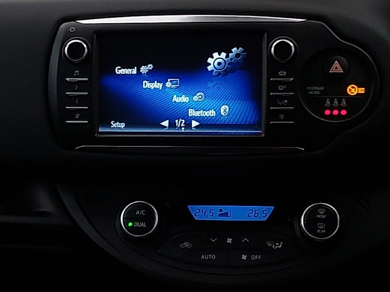 Used Toyota Yaris 2018 for sale - 77028454: Photo 7