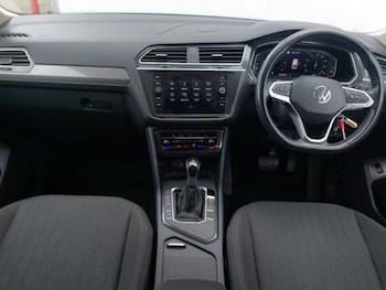 Used Volkswagen Tiguan Allspace 2021 for sale - 75873642: Photo