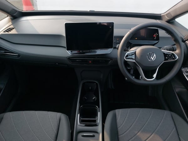 Used Volkswagen ID.3 2024 for sale - 74848199: Photo 2