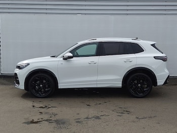 Used Volkswagen Tiguan 2025 for sale - 79557708: Photo