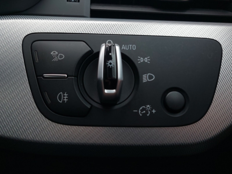 Used Audi A4 2016 for sale - 77964229: Photo 16