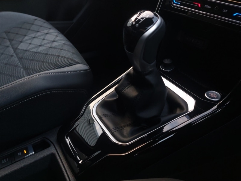 Used Volkswagen T-Roc 2025 for sale - 77209151: Photo 15