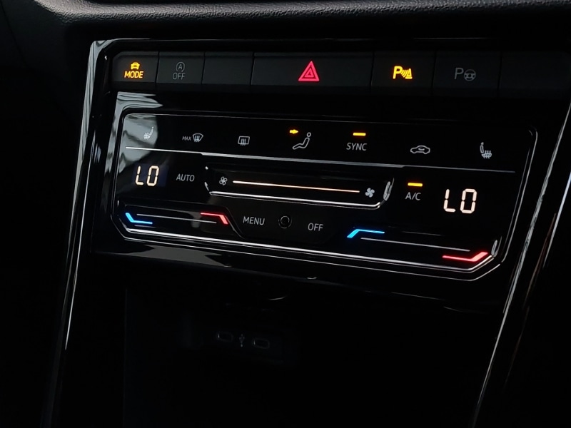 Used Volkswagen T-Roc 2025 for sale - 77209151: Photo 16