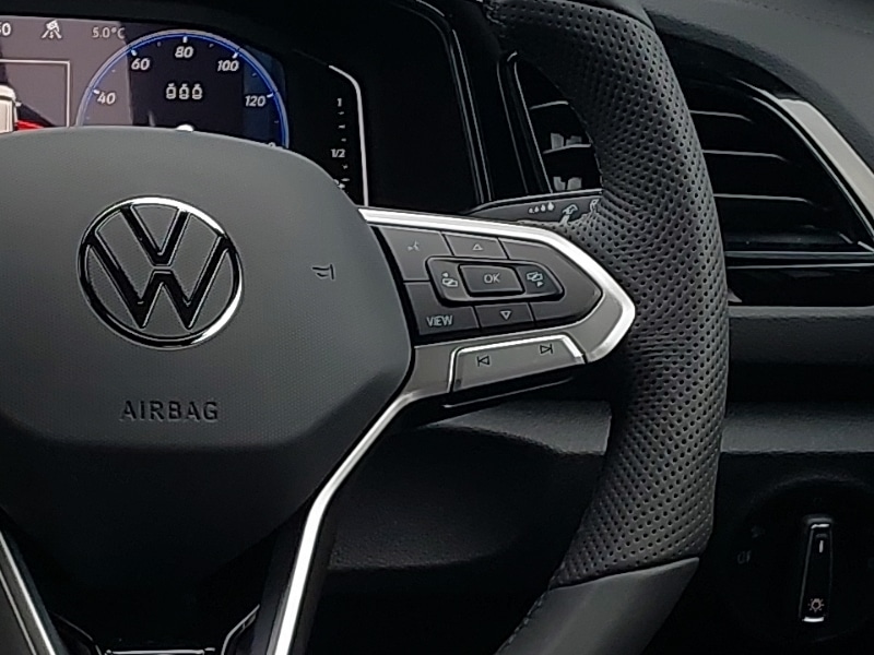 Used Volkswagen T-Roc 2025 for sale - 77418964: Photo 13