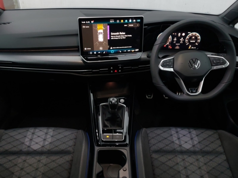 Used Volkswagen Golf 2025 for sale - 77134272: Photo 2