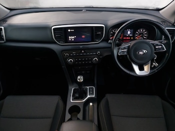 Used Kia Sportage 2021 for sale - 76920350: Photo