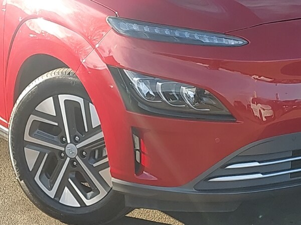 Used Hyundai KONA 2021 for sale - 76116175: Photo 9