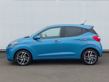 Used Hyundai i10 2023 for sale - 78877222: Photo