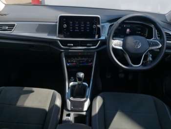 Used Volkswagen T-Roc 2024 for sale - 74886888: Photo