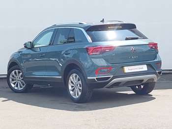Used Volkswagen T-Roc 2024 for sale - 74886888: Photo